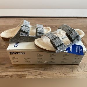 Kids Arizona Rivet kids Birkenstock- Brand New!